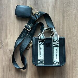 Black Purse Steve Madden